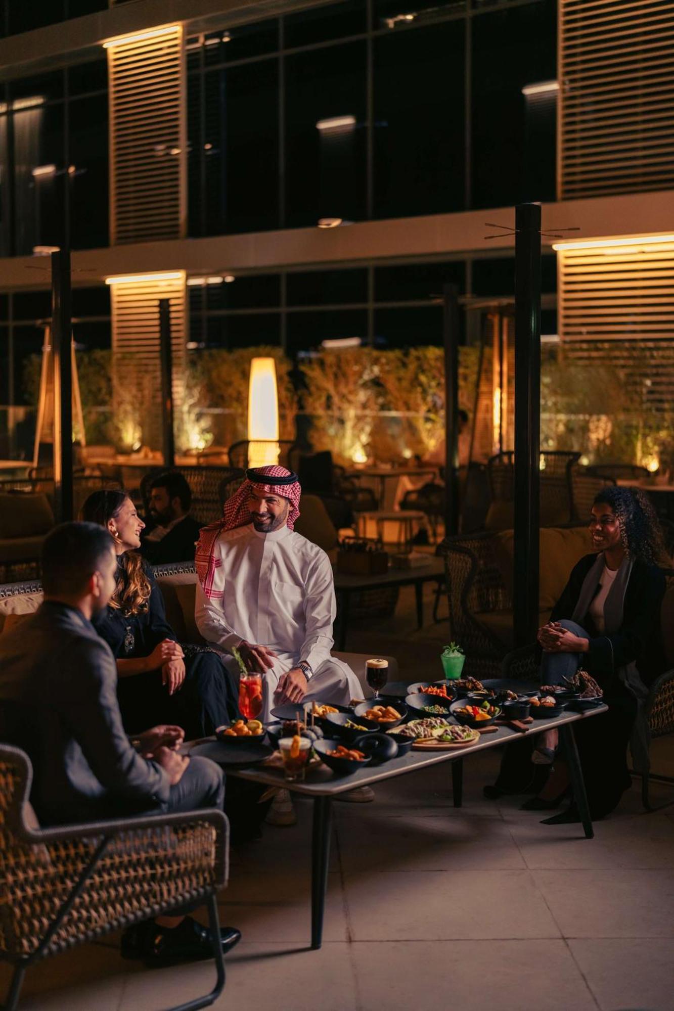 Hotel Radisson Blu Convention And Exhibition Center 4*
