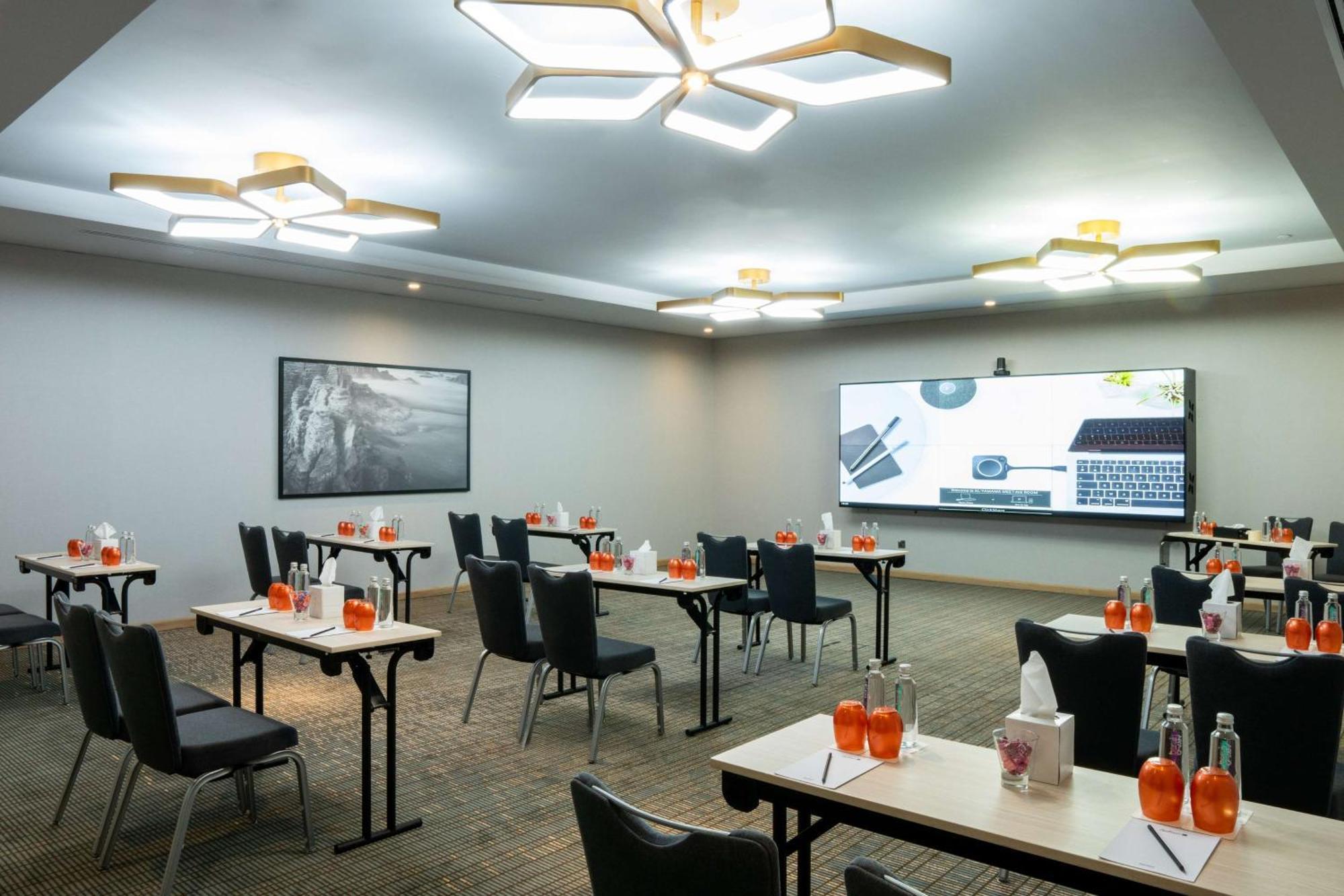 Hotel Radisson Blu Convention And Exhibition Center Riyadh